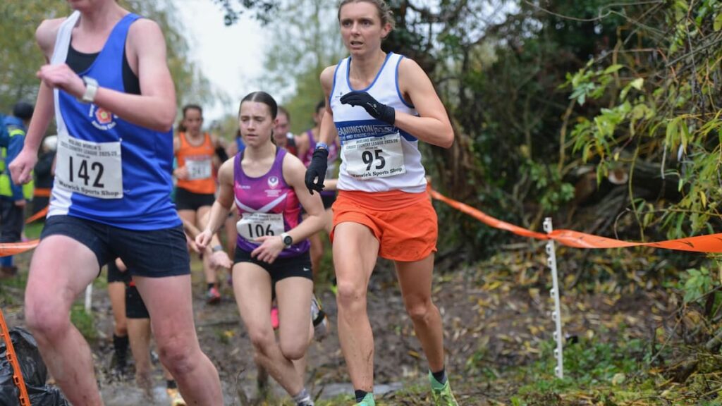 Leamington C&AC Cross Country runners